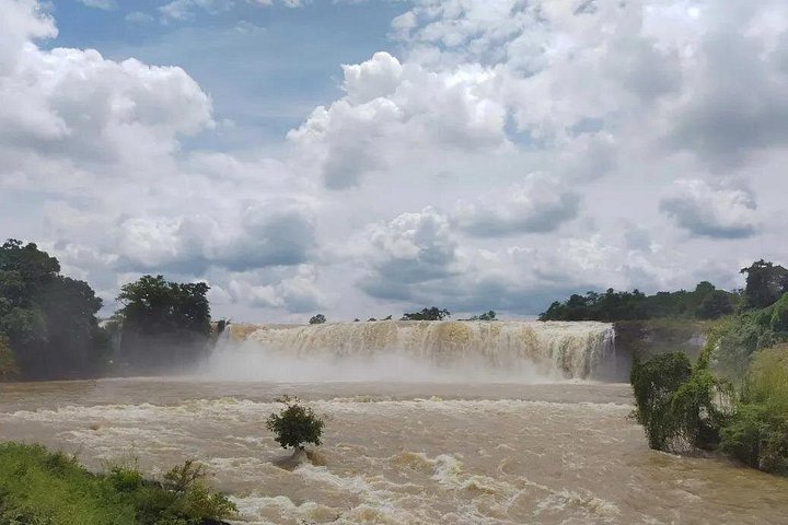 Stadtrundfahrt, DrayNur Wasserfall und Ban Don Dorf Buon Ma Thuot