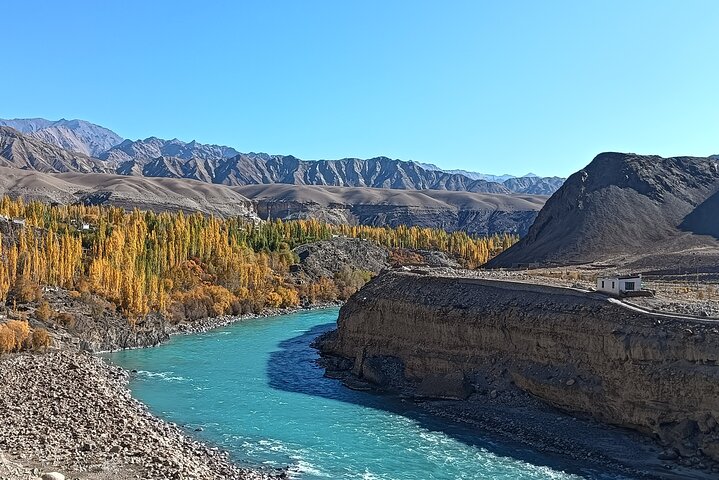 Tour privato del Ladakh India di 7 giorni con trasporto