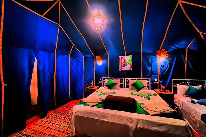 Noche en el desierto de Merzouga desde Erfoud & Camel Ride & Quad ATV