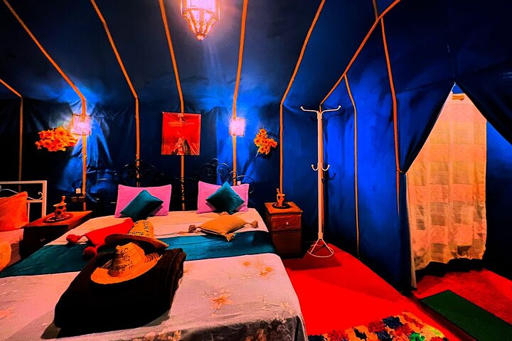 Noche en el desierto de Merzouga desde Erfoud & Camel Ride & Quad ATV