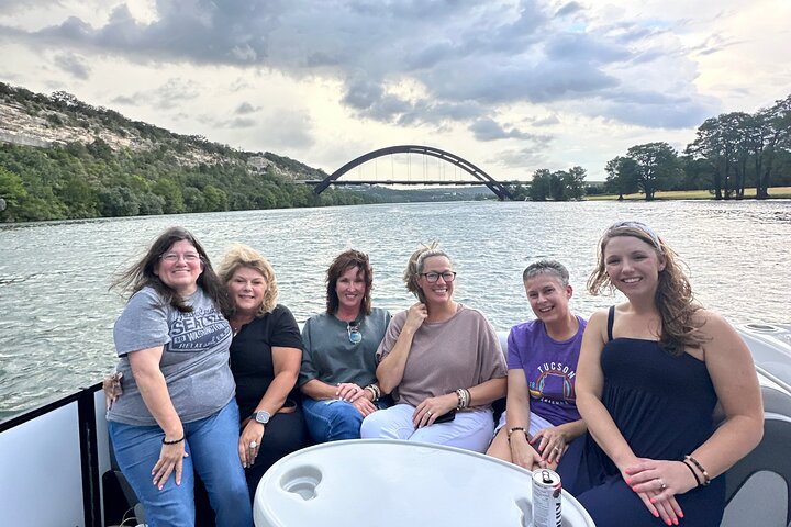 1 uur Lake Austin Boat Cruise. BYOB (Gedeeld - Enkele Tickets)