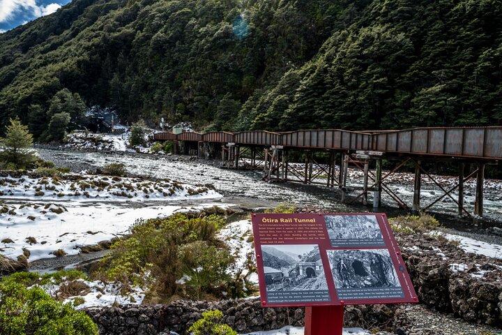 Excursies van Christchurch naar Arthur's Pass + TranzAlpine trein & lunch