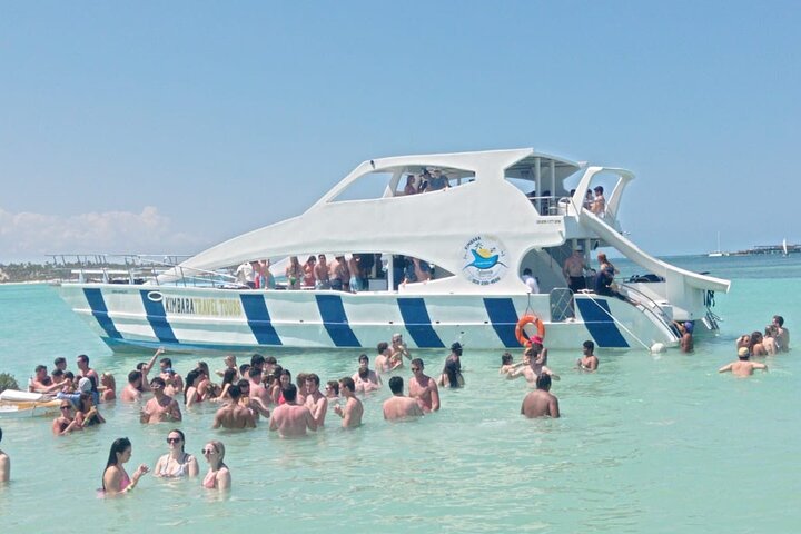 Hoteller i nærheden af Punta Cana VIp Booze Cruise Snorkeling Underholdning