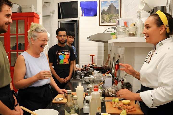 Corso di cucina di 3 ore a Belo Horizonte : 7 ricette e bevande senza fondo
