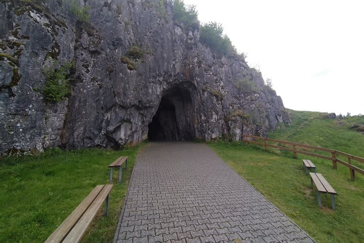Geheimnisse des Mährischen Karsts eine sechsstündige maßgeschneiderte Tour