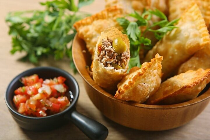 3hr Food Crawl em Belo Horizonte Mercados e sabores locais