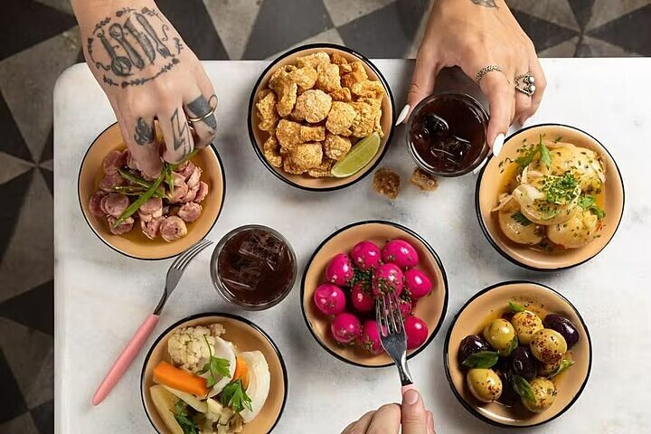 3hr Food Crawl em Belo Horizonte Mercados e sabores locais