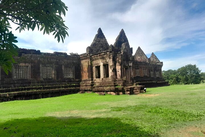 Pakse Mystic Falls en tijdloze tempels van Zuid-Laos Tour
