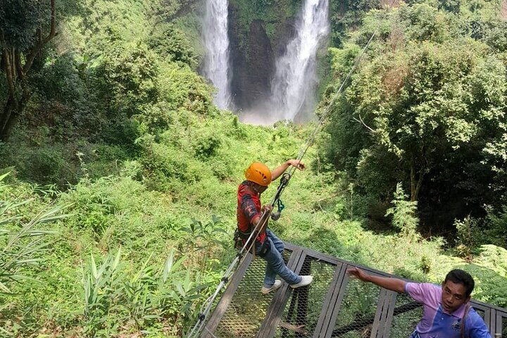 Pakse Mystic Falls en tijdloze tempels van Zuid-Laos Tour