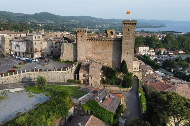 Sagrada Bolsena un recorrido a pie por la historia y los milagros