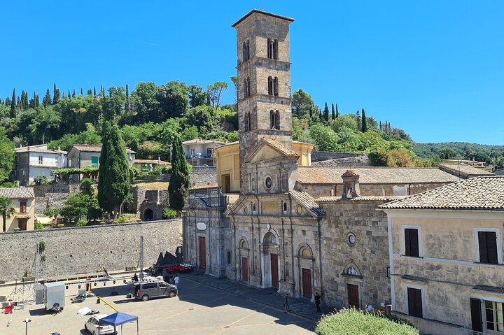 Sagrada Bolsena un recorrido a pie por la historia y los milagros