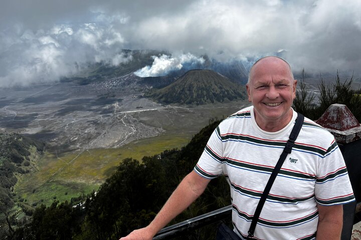 1-dagers Bromo privat dagstur med Madakaripura-fossen
