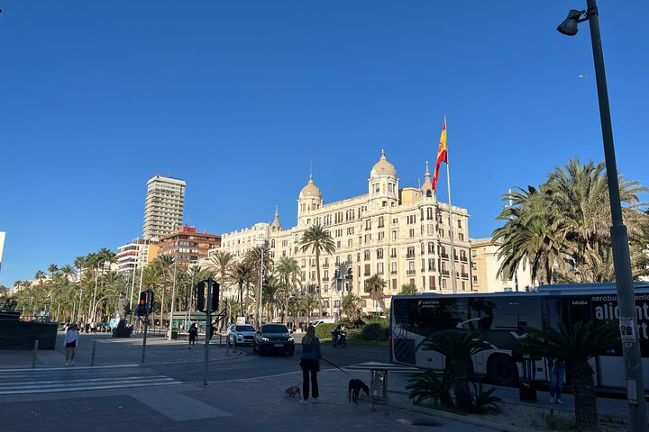 Alicante Highlights Tour for Cruise Passagerer med Port Pickup