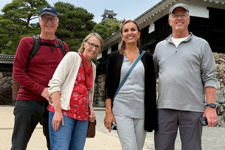 Il meglio di Kochi Tour di mezza giornata: Castello e mercato di Hirome