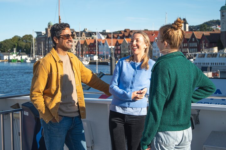 Halvdagsfjordkryssning från Bergen till Mostraumen