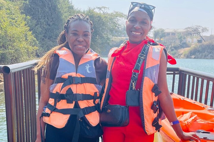 Escape to Kafue Adventure and Thrills by the Dam (em inglês)