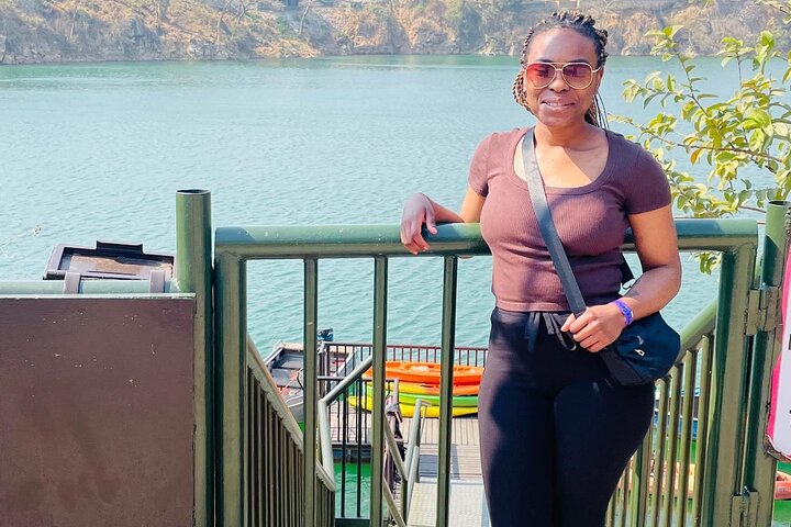 Escape to Kafue Adventure and Thrills by the Dam (em inglês)