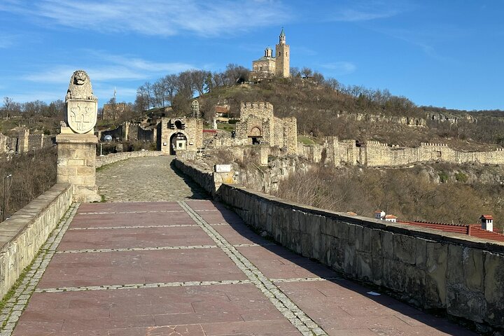 Privat tur från Bukarest: Veliko Tarnovo, Arbanasi & Tsarevets