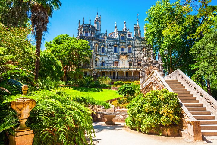 Group Tour to Sintra, Pena, Regaleira, Cabo da Roca & Cascais