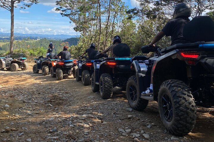 Medellin: Aventura Off-Road en ATV, Quad-Adrenalina-cascada