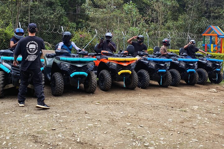 Medellin: Aventura Off-Road en ATV, Quad-Adrenalina-cascada