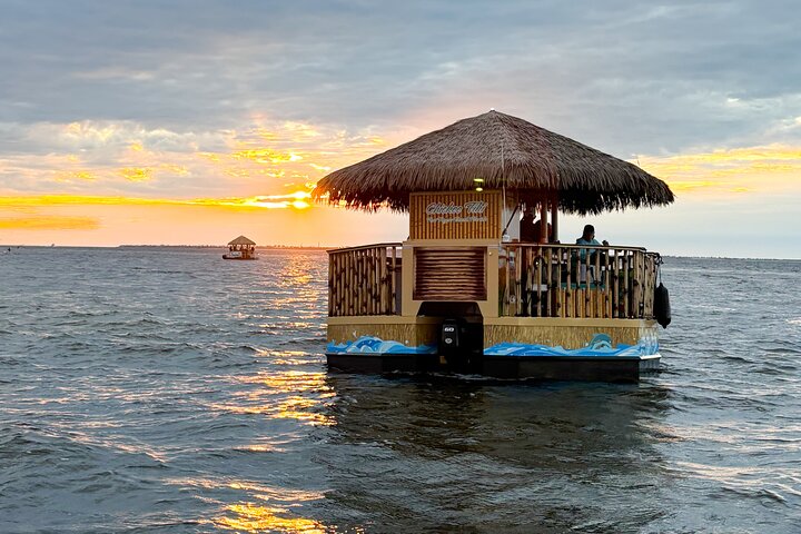 Sunset Tiki Experience-Fort Myers Beach Crucero en Tiki