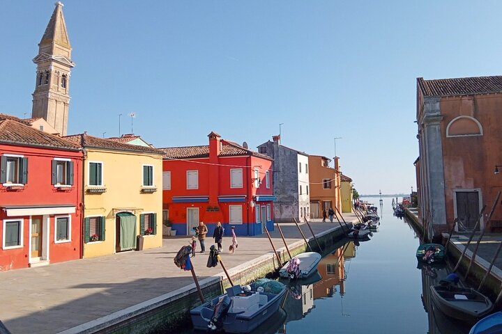 Burano og Mazzorbo En fargerik drøm av spiss og historie