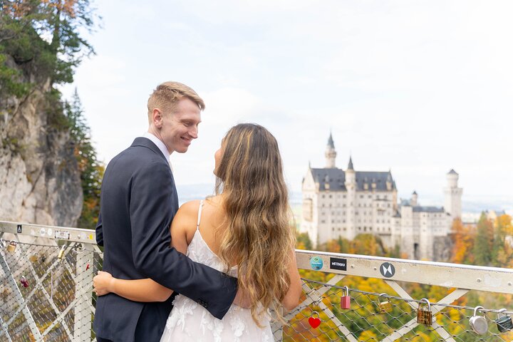 Sesión de fotos de pareja, boda y retratos en el Castillo de Neuschwanstein