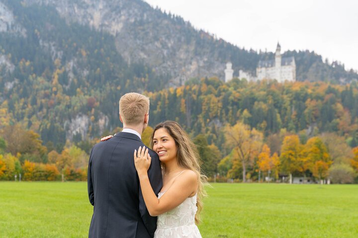 Sesión de fotos de pareja, boda y retratos en el Castillo de Neuschwanstein