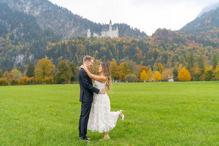 Sesión de fotos de pareja, boda y retratos en el Castillo de Neuschwanstein