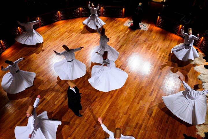 Inträdesbiljett till Konya Rumi Whirling Dervishes Sema Ceremony