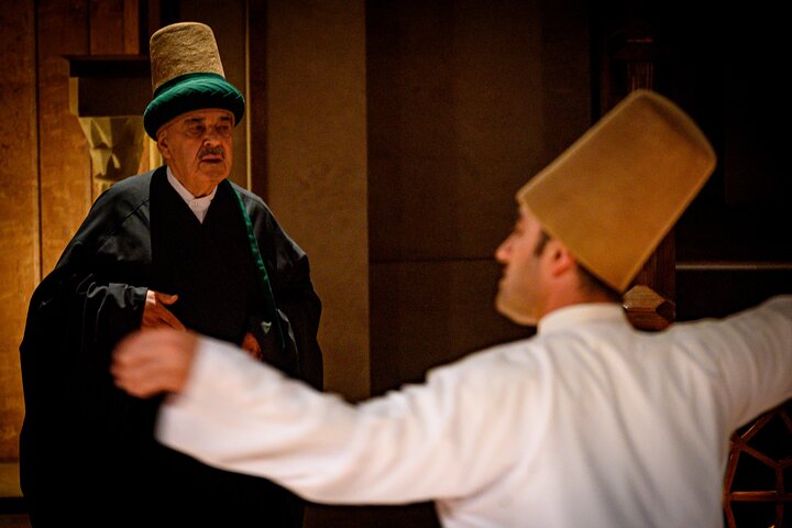 Inträdesbiljett till Konya Rumi Whirling Dervishes Sema Ceremony