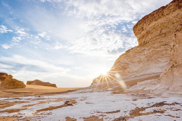 2 - Dag Bahariya Oasis Witte en Zwarte Overnachting Camping Jeep Tour