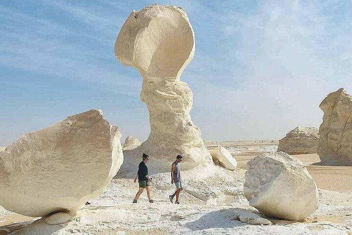 2 - Dag Bahariya Oasis Witte en Zwarte Overnachting Camping Jeep Tour