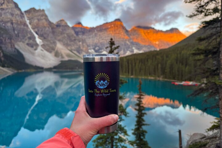 Moraine Lake Sunrise (2,5 horas) & Lake Louise (2 horas) de Canmore/Banff