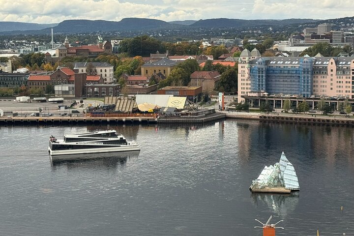 Oslo kombinationstur: Stor bytur og sejltur i Oslofjorden