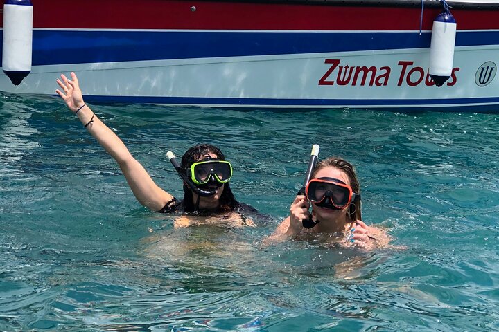 Tortuga Insel Schnorchelboot Tour von Santa Teresa Costa Rica