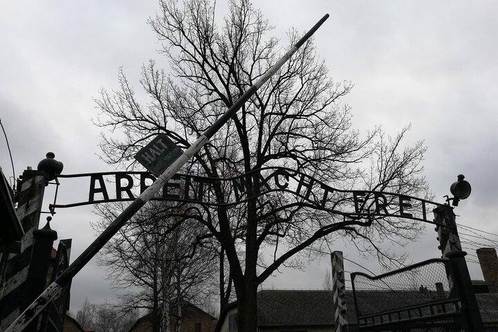 VIP-Tour nach Auschwitz mit privatem Transfer & privatem Fortgeschrittener