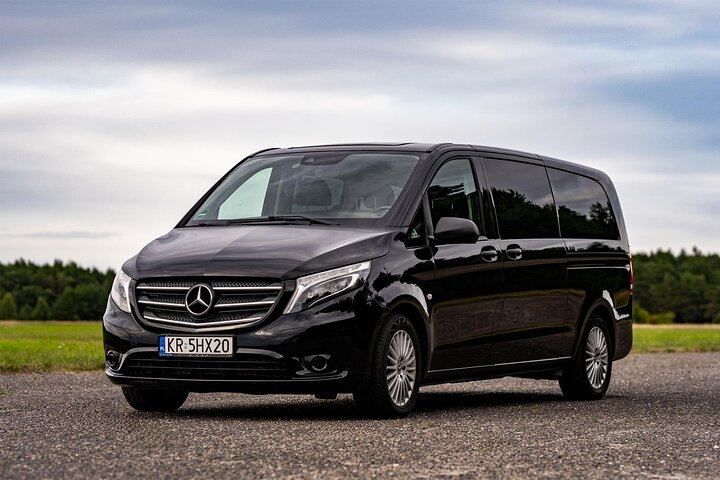 VIP-Tour nach Auschwitz mit privatem Transfer & privatem Fortgeschrittener