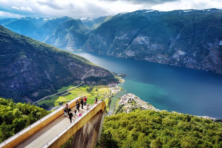 Bergen : Croisière UNESCO NærøyFjord, Flåm & Stegastein - Incl. Déjeuner