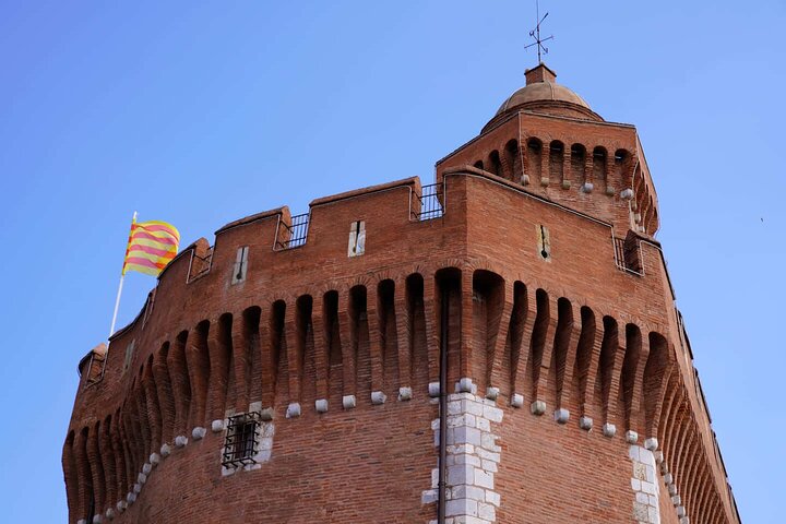 Hallo Perpignan : Privater 2-stündiger Stadtrundgang mit Ortskundiger Reiseleiter