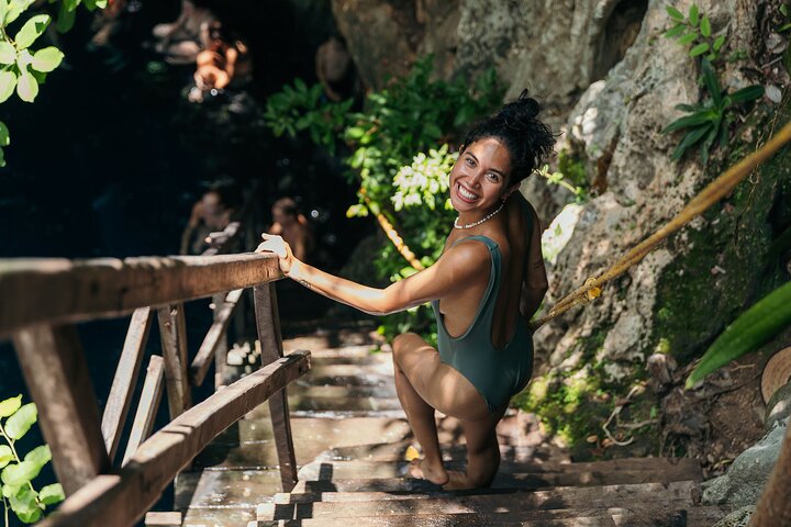 Uxmal, Hacienda Mucuyché, Cenotes y Auténtica Cocina Yucateca