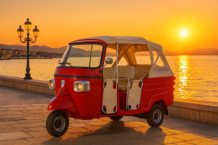 Olbia: Passeio romântico privado de tuk-tuk + transporte incluído