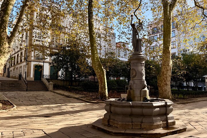 Historische wandeltocht in kleine groep door A Coruña