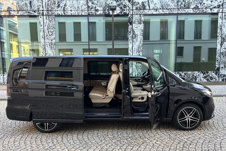 Privat transfer fra Lucerne til Zürich Airport ZRH
