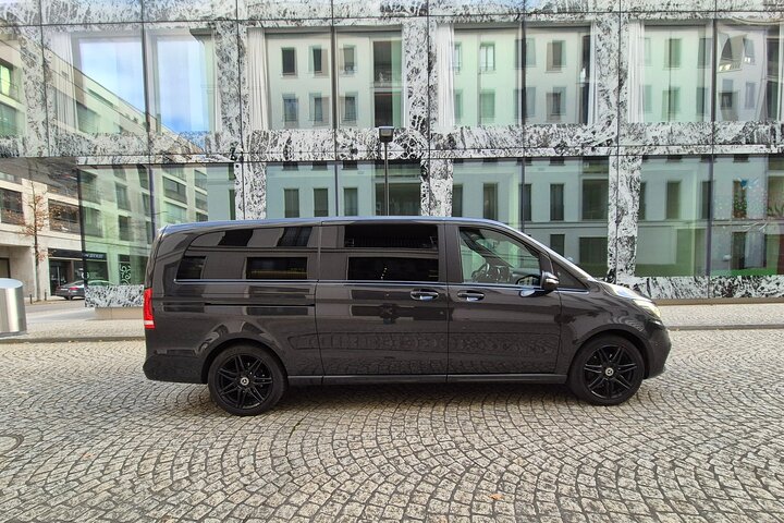 Privat transfer fra Lucerne til Zürich Airport ZRH