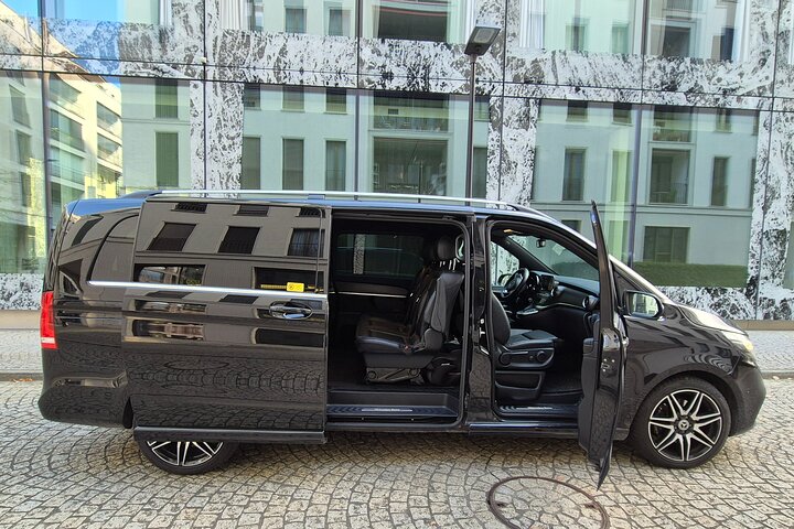 Privat transfer fra Lucerne til Zürich Airport ZRH