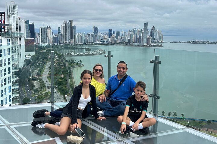 Private City Tour + CANAL + Old Town + Amador + 360° VIEWS