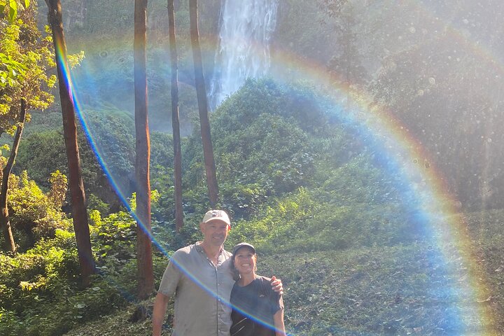 Sisiyi Falls Round Walk Caminata Aventura Escénica