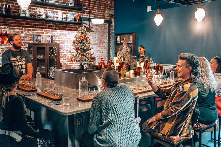 Louisville 3 - Stunde Bourbon Trolley Tour mit Destillerie & Verkostungen